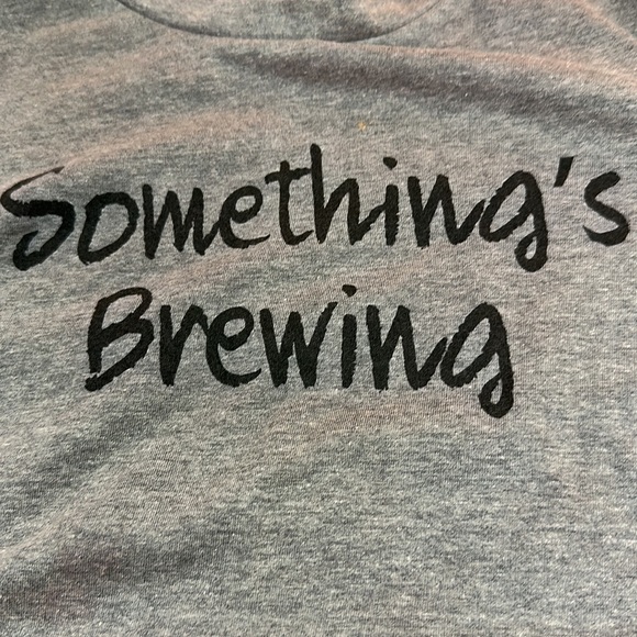 Motherhood Maternity Longsleeve Something's Brewing Graphic Tee Caldron Med - Picture 7 of 9